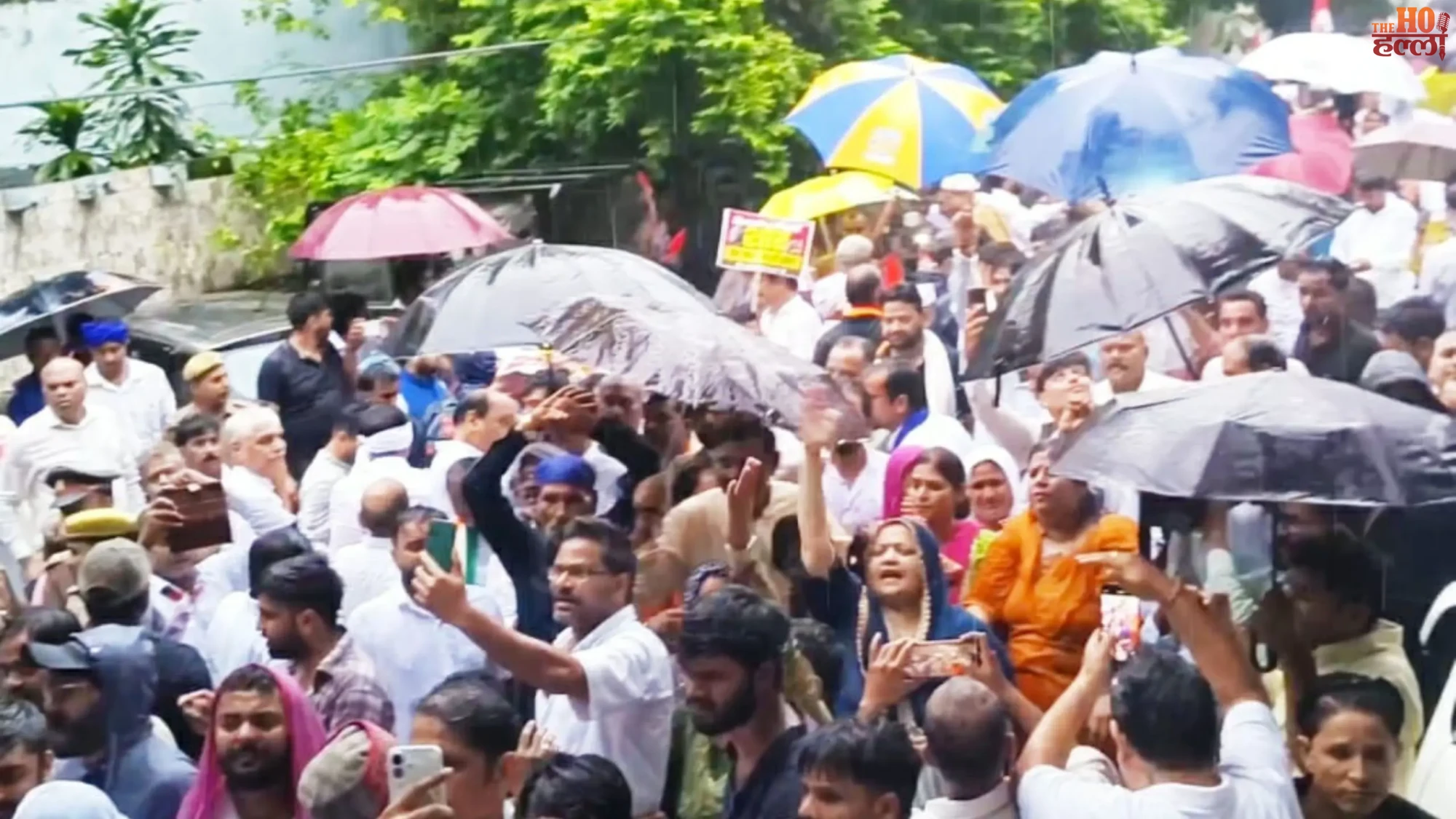 lucknow-congress-protest-ajay-rai-ec-giani-kumar-resignation-police-clash (2)