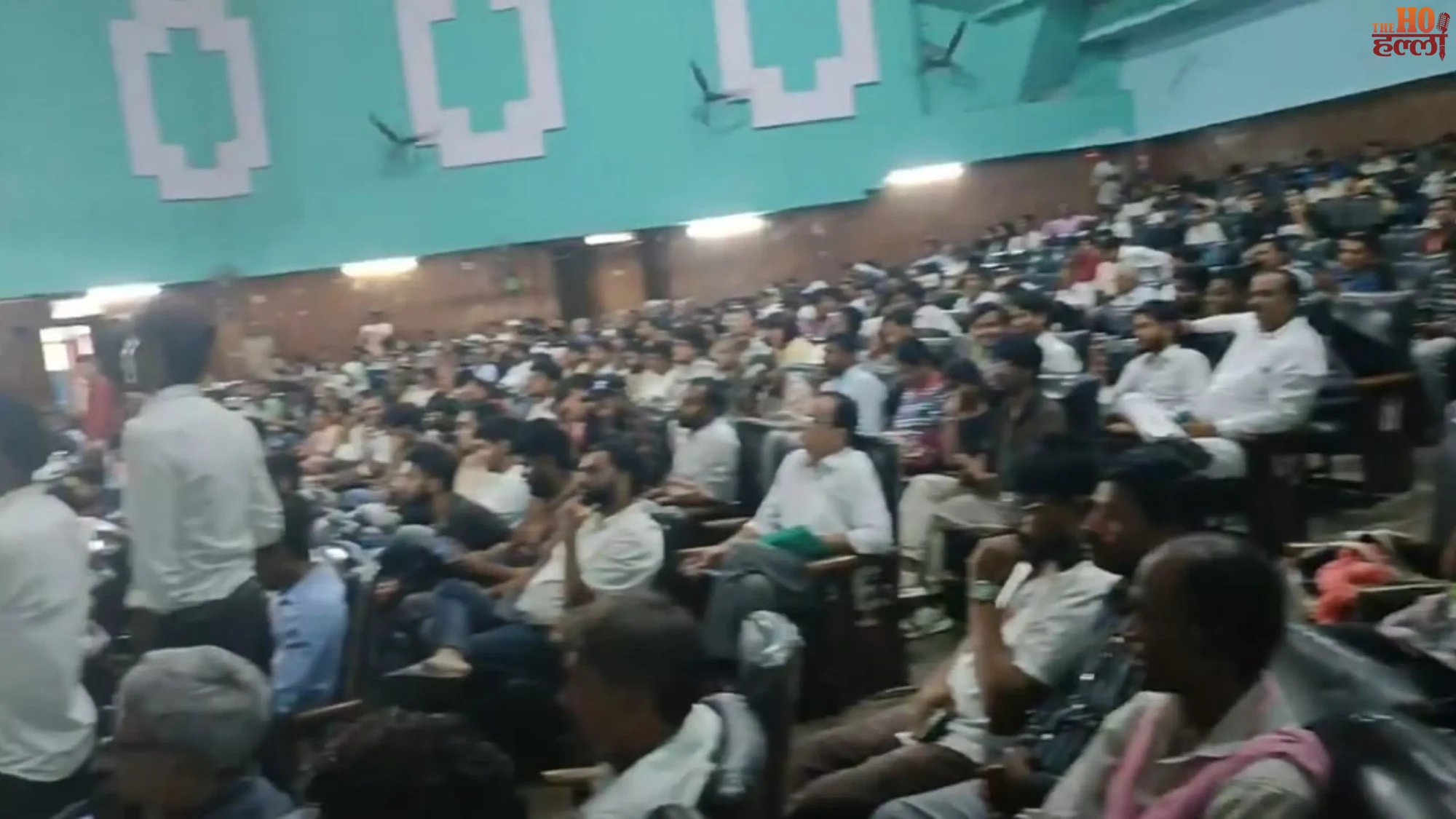 lucknow-gen-z-rising-aisa-protest-paper-leak-unemployment-gandhi-bhawan (3)