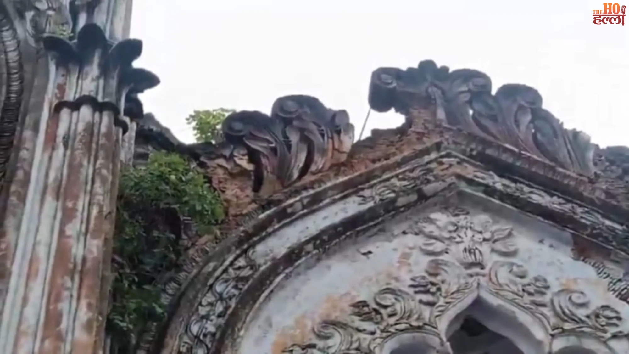 lucknow-heavy-rain-chhota-imambara-historic-building-roof-collapse (2)