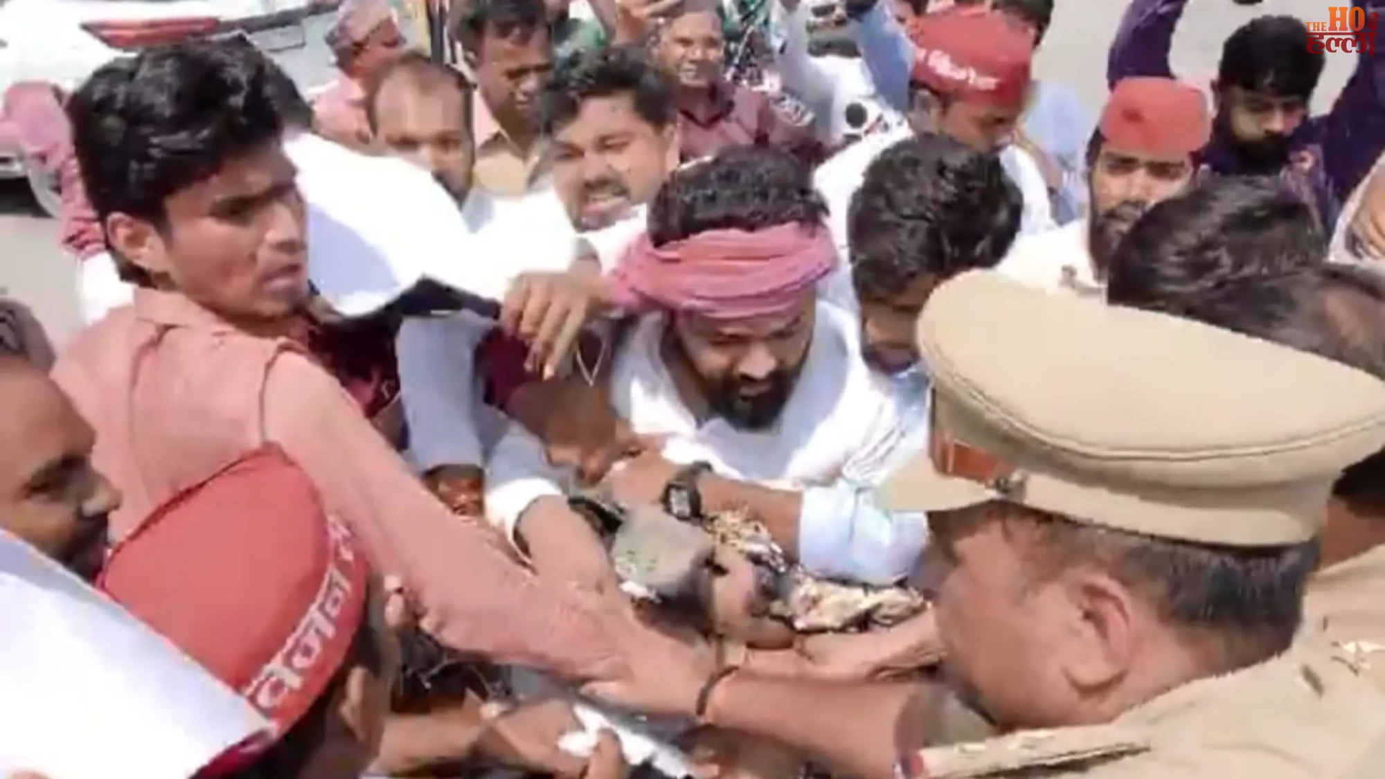 lucknow-sp-protest-cec-gyanesh-kumar-vote-theft-allegation