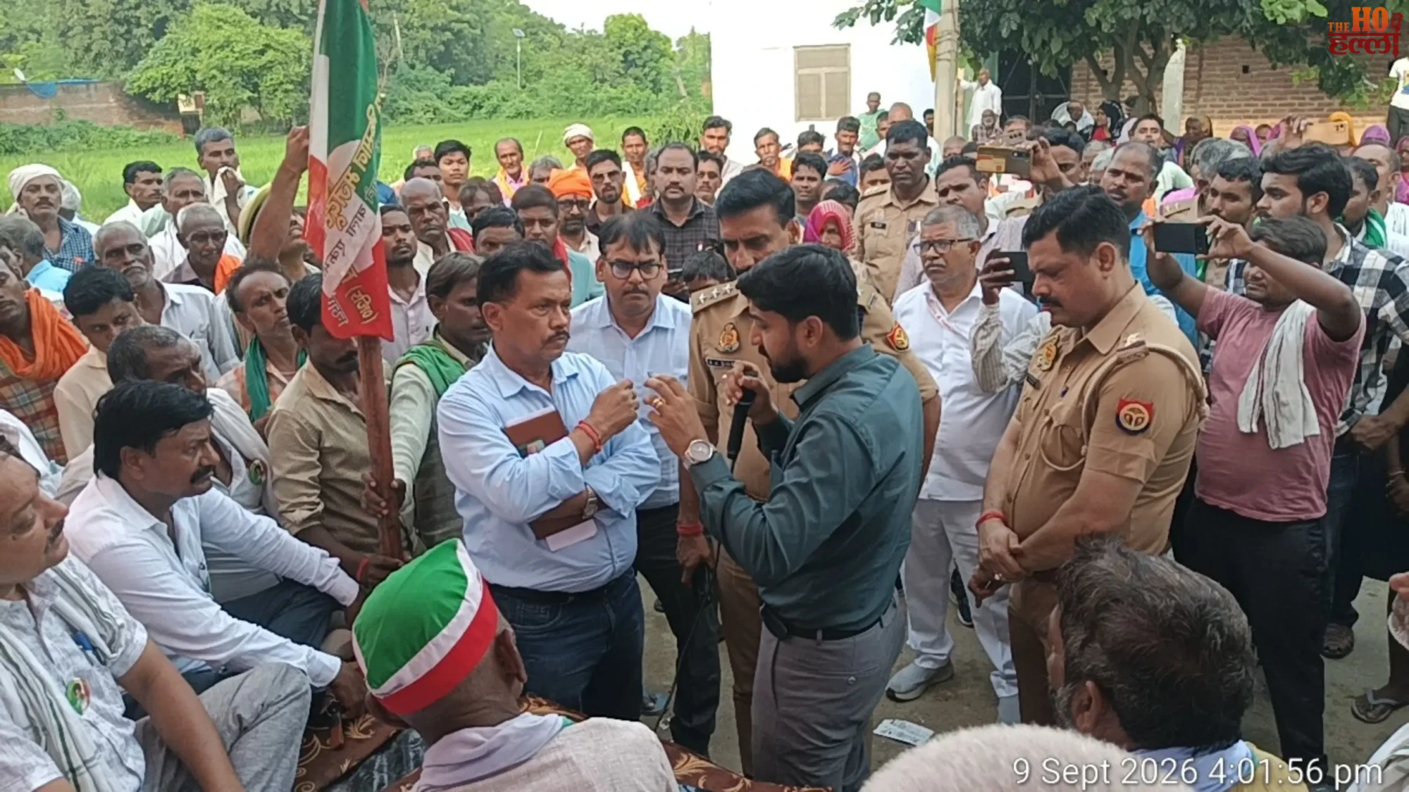 mohanlalganj-farmers-protest-road-construction-demand-end (2)