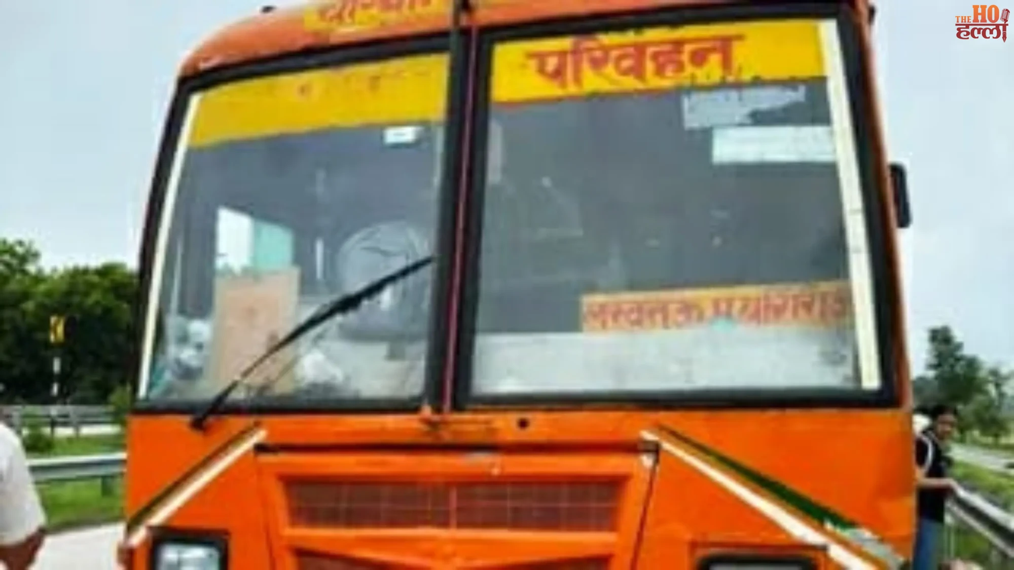 prayagraj-lucknow-roadways-bus-breakdown-highway-kanjiya-kaudihar-hungama