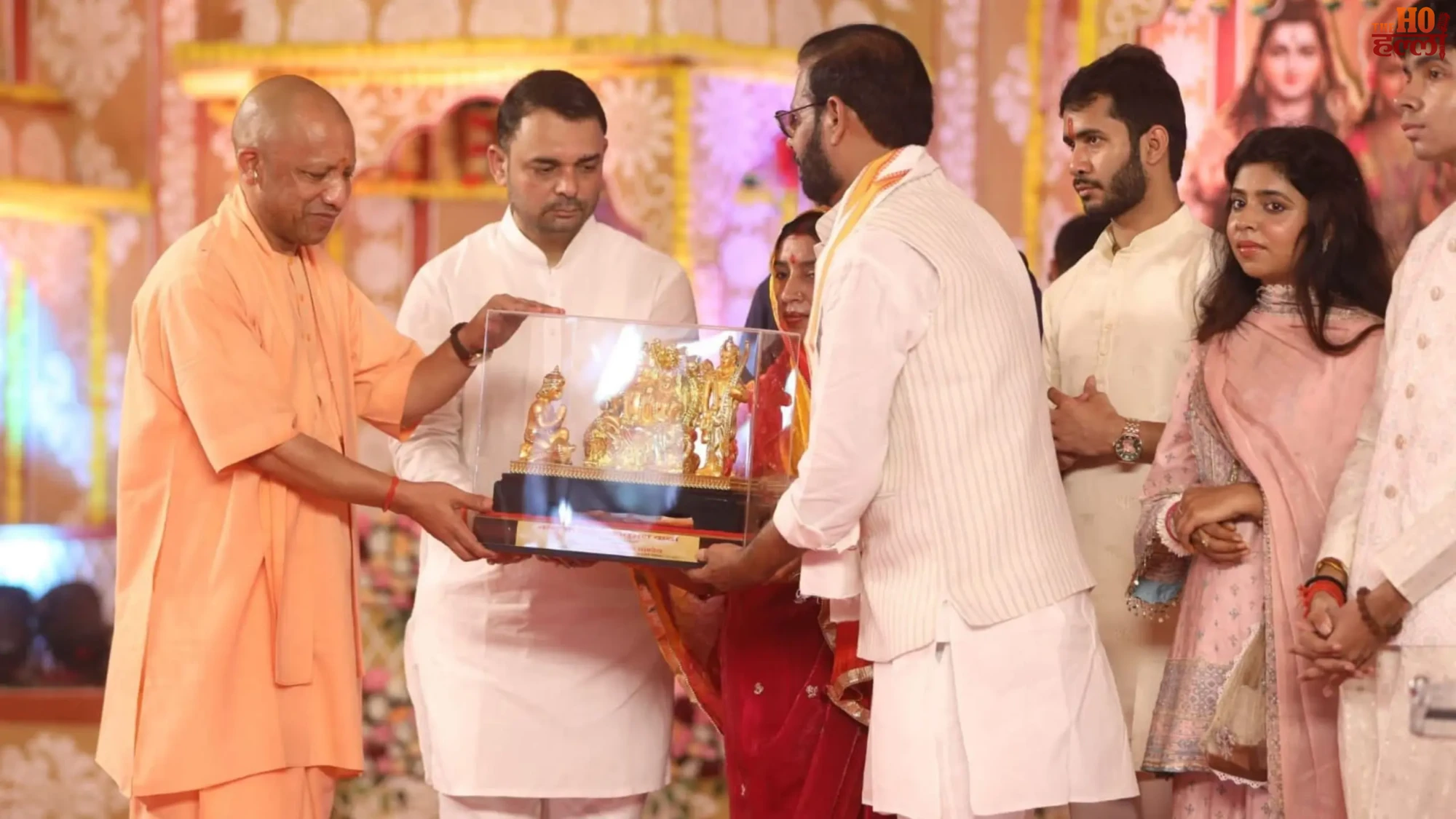 raebareli-shiv-mahapuran-katha-cm-yogi-manok-panday-pradeep-mishra (2)