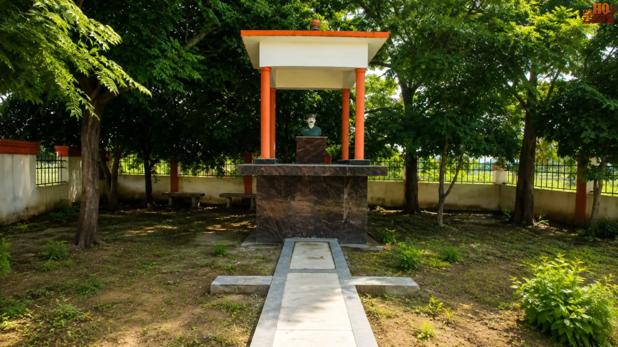 rajouri-encounter-martyr-rajesh-jadaun-firozabad-village-memorial (2)