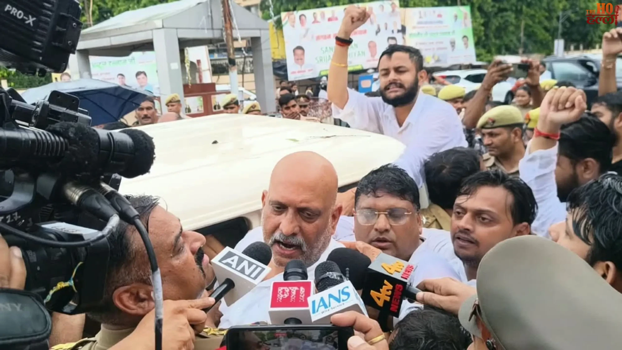 saharanpur-masjid-controversy-ajay-rai-detained-congress-protest (2)