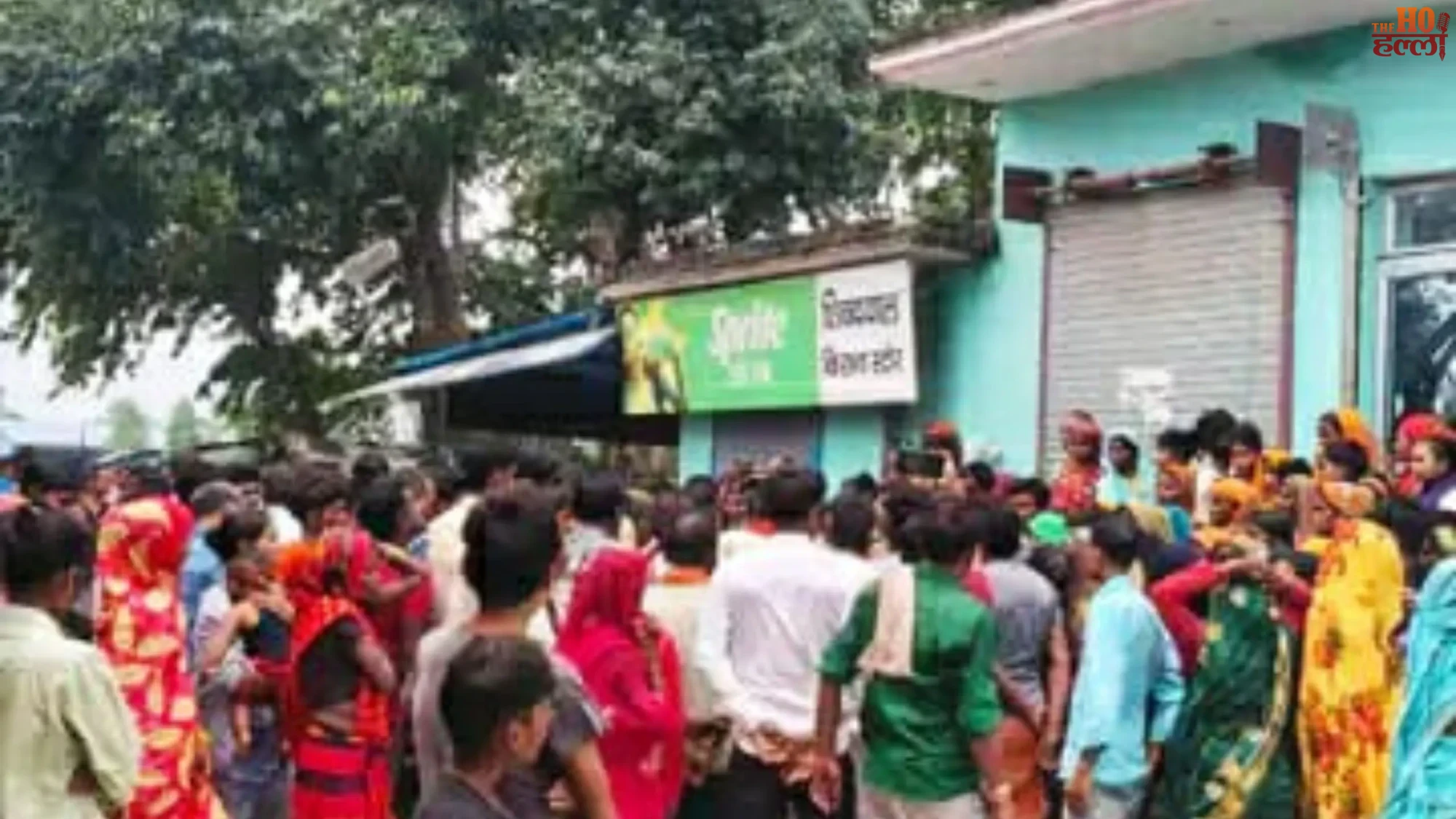 sitapur-medical-store-illegal-delivery-mother-baby-death-protests-parvatpur (2)
