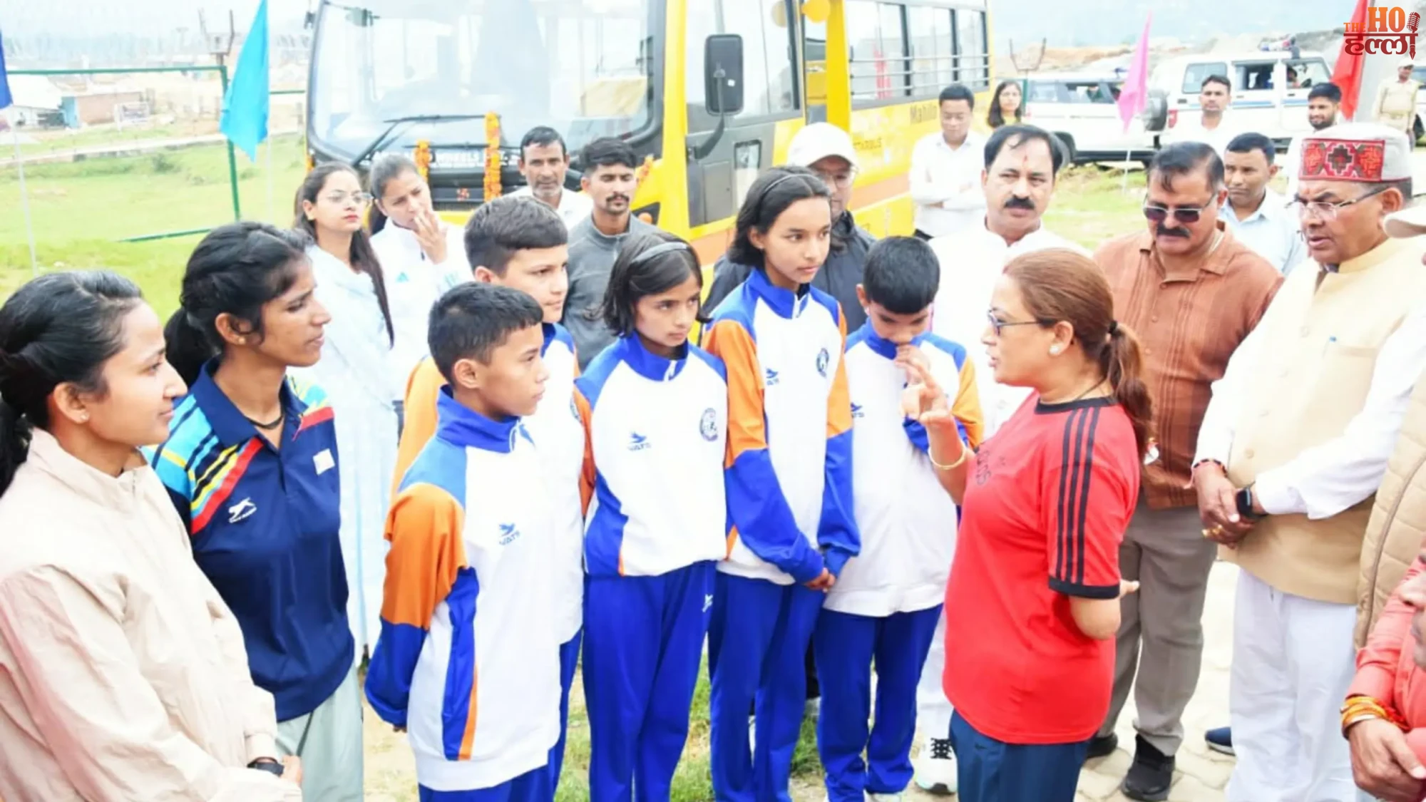 sports-college-lohaghat-minister-rekha-arya-bus-gift-champawat