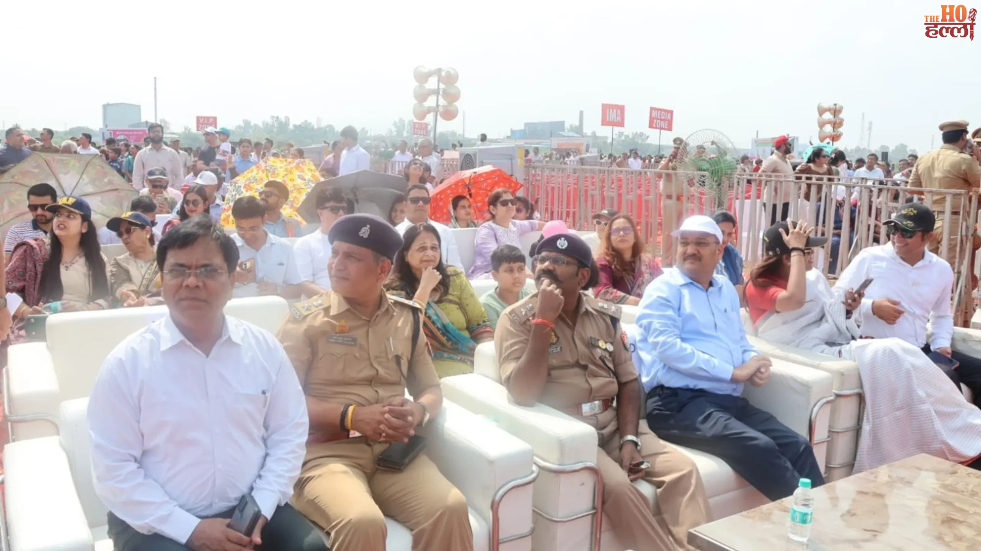 surya-kiran-aerobatic-team-air-show-meerut (5)