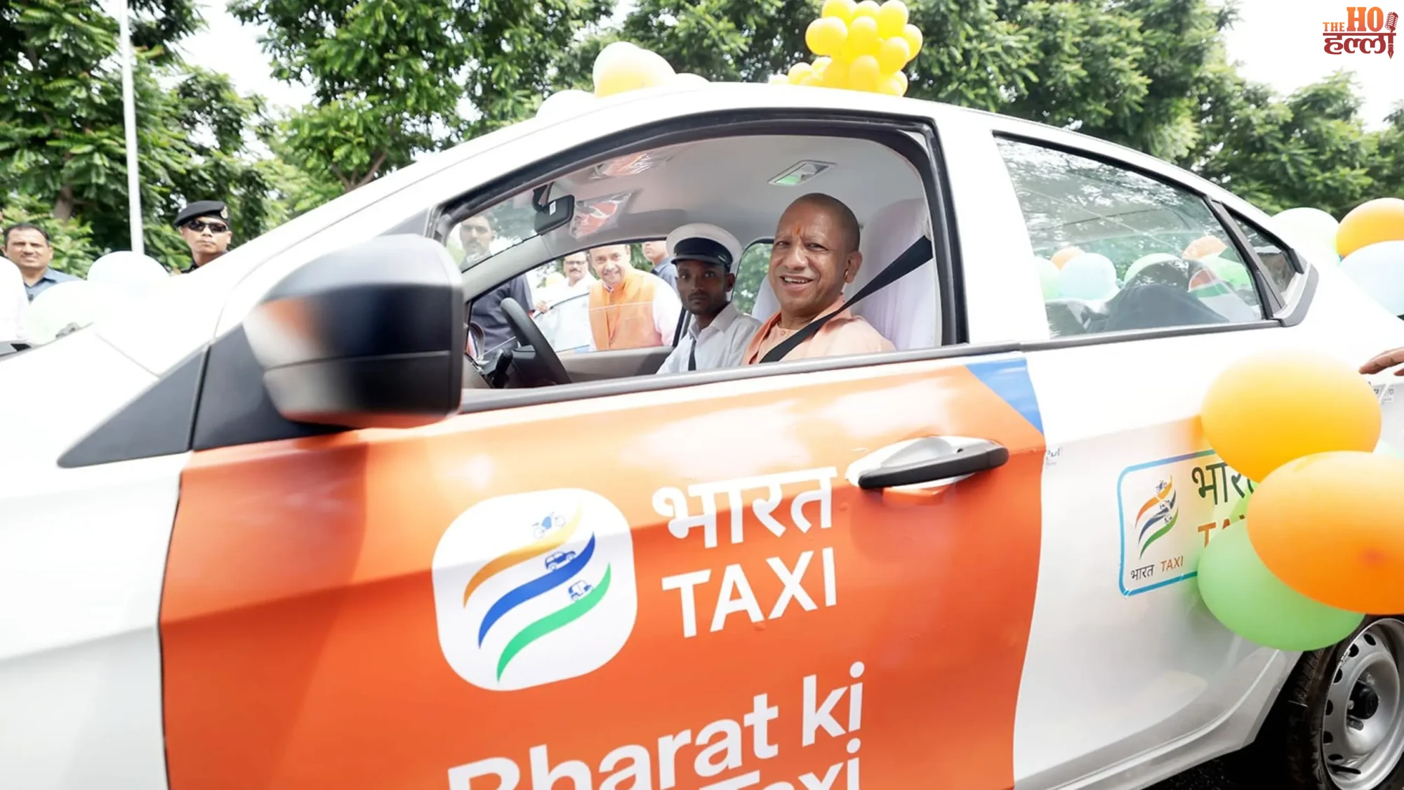 up-news-cm-yogi-launches-bharat-taxi-mukhyamantri-krishak-samriddhi-yojana (2)