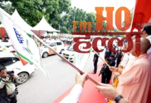 up-news-cm-yogi-launches-bharat-taxi-mukhyamantri-krishak-samriddhi-yojana