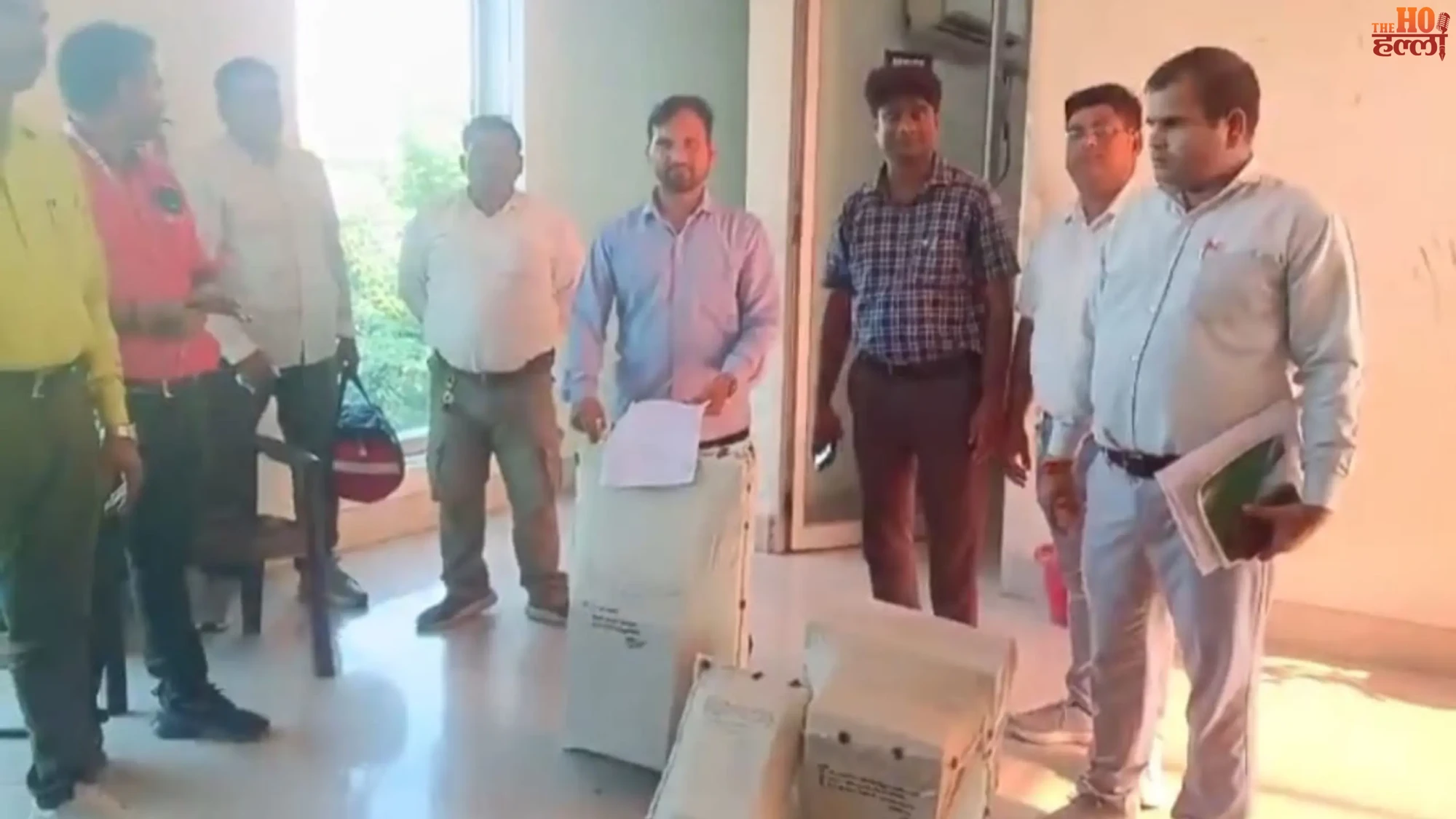 up-news-lucknow-sitapur-highway-fastag-scam-stf-raid-itunja-toll (2)