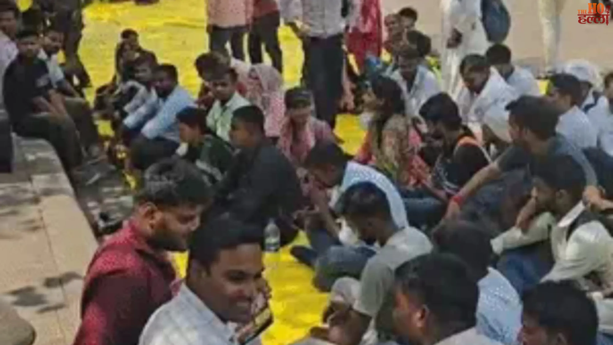 up-panchayat-sahayak-honorarium-hike-yogi-government-eco-garden-strike (3)