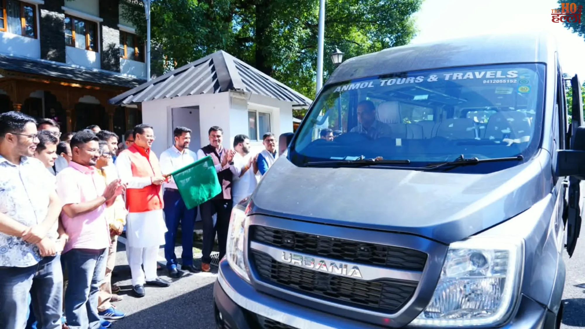 uttarakhand-youth-leave-for-haryana-cm-pushkar-dhami-flags-off (2)
