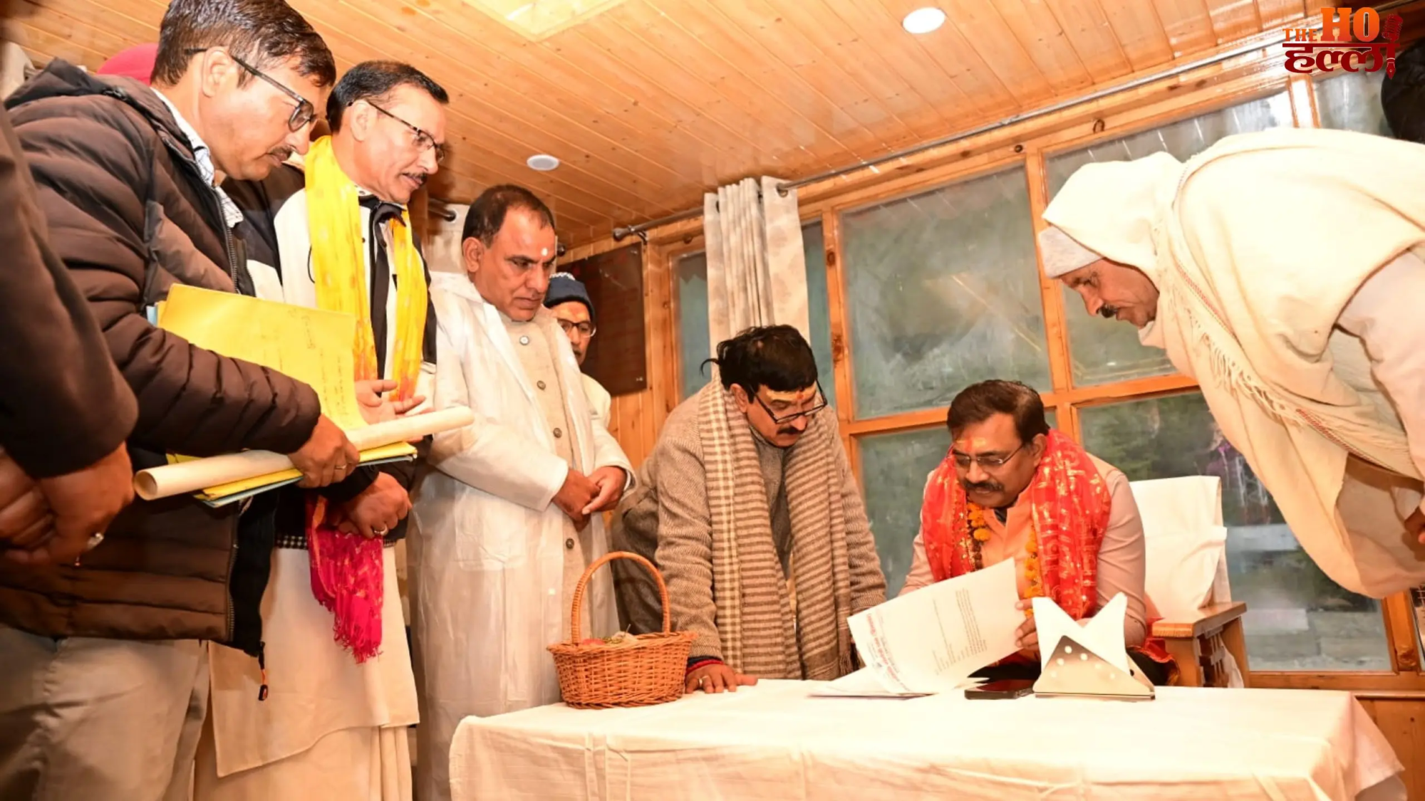 uttarkashi-gangotri-dham-chief-secretary-anand-bardhan-inspection