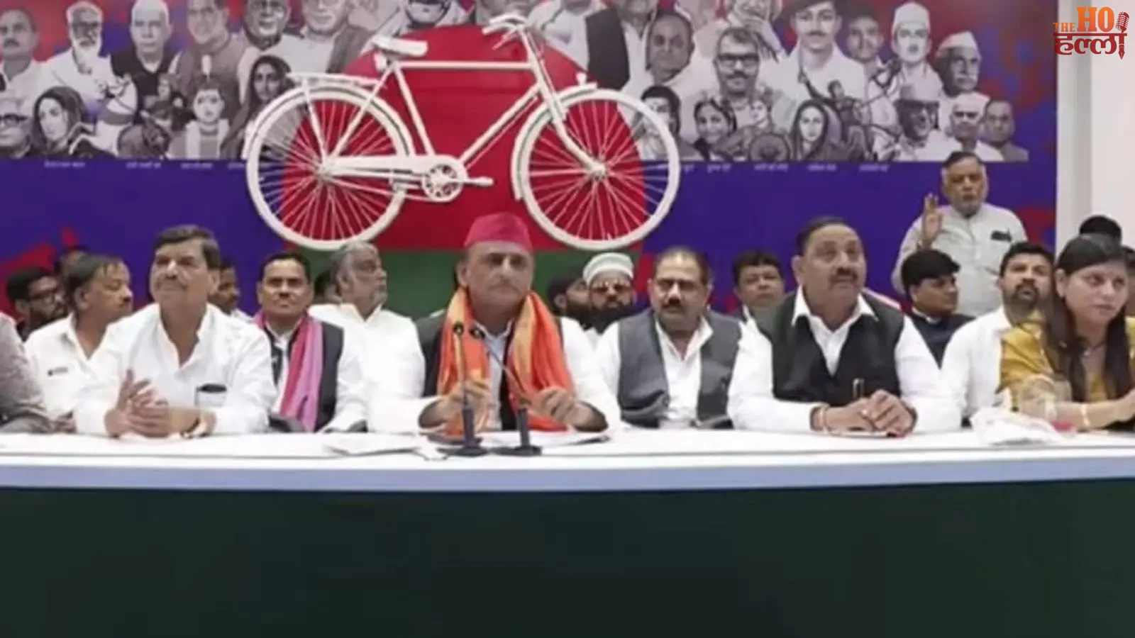 akhilesh-yadav-dharmendra-kashyap-sapa-mein-shamil-up-chunav-2027 (2)