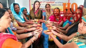 Ayodhya Deepotsav : गांव की महिलाओं के हुनर का जलवा! 1.60 लाख दीये बनाएंगी, हर दीपक पर मिलेंगे 8 रुपये
