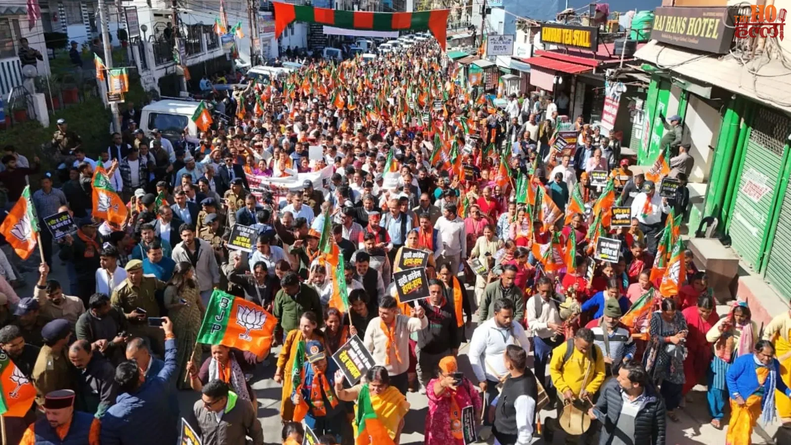 bjp-ka-loktantra-bachao-abhiyan-dhami-ka-congress-par-hamla (3)