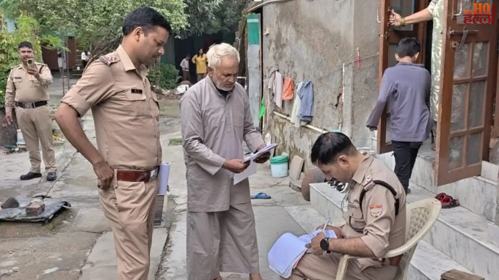 dehradun-police-verification-drive-1500-people-147-landlords-fined (2)