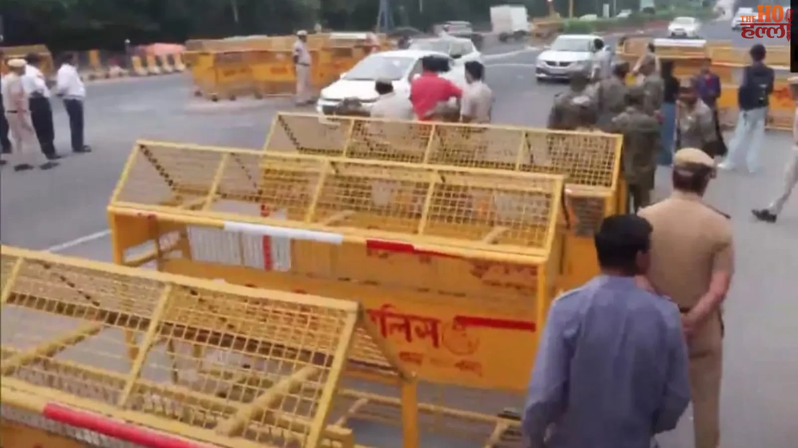 delhi-protest-security-trains-cancelled-metro-stations-closed