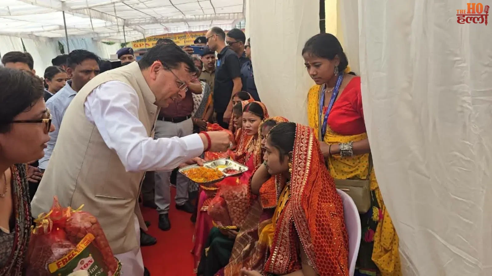dhami-aangan-milan-khatima-anganwadi-karyakarta-sammanit-poshan-kit (2)