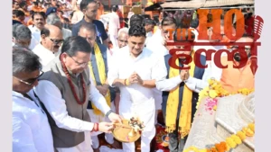 ​Dhami Cabinet ने हरकी पैड़ी पर लिया मां गंगा का आशीर्वाद, फिर हरिद्वार से गर्जा सुशासन का शंखनाद!