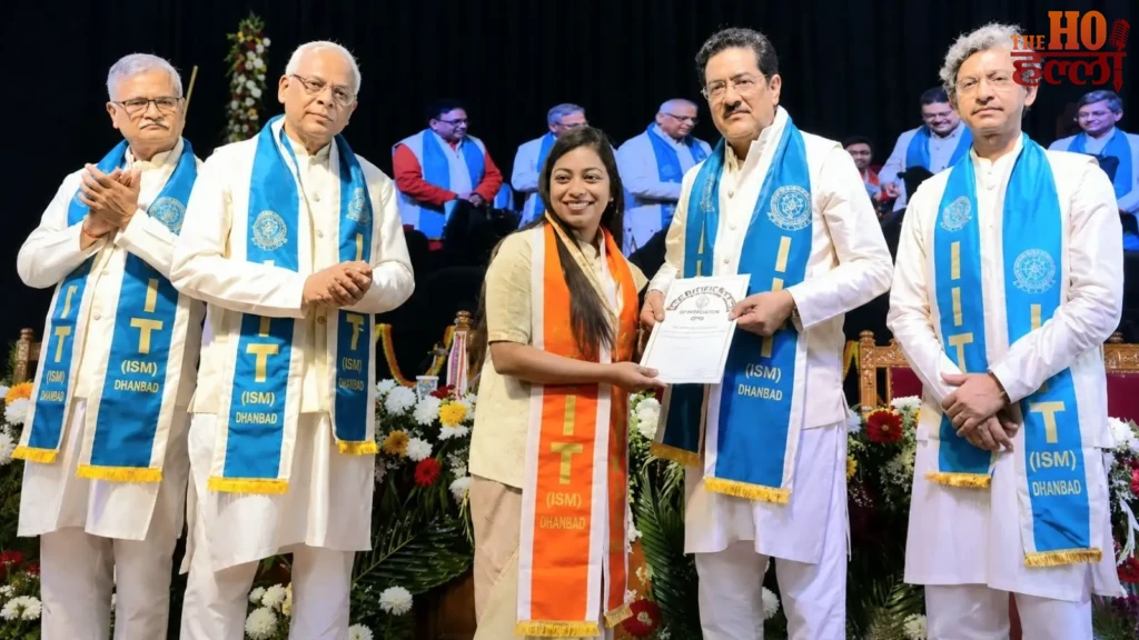 IIT BHU Convocation : कुमार मंगलम ने छात्रों को दिए सफलता के मंत्र, मेडल पाकर चहके मेधावी