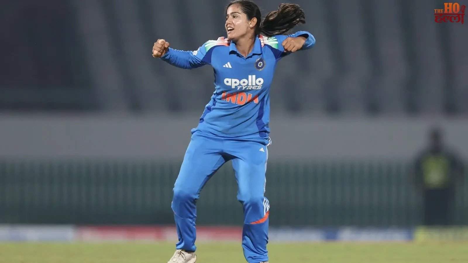 ind-w-vs-zim-w-2nd-odi-harmanpreet-deepti-century (4)