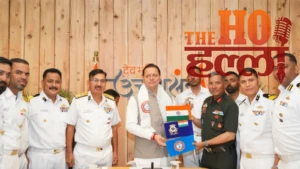 Mountain Glory : 7000 मीटर की ऊंचाई पर तटरक्षक बल ने रचा इतिहास, मुकुट ईस्ट पर फहराया 2,500 वर्ग फीट का ध्वज
