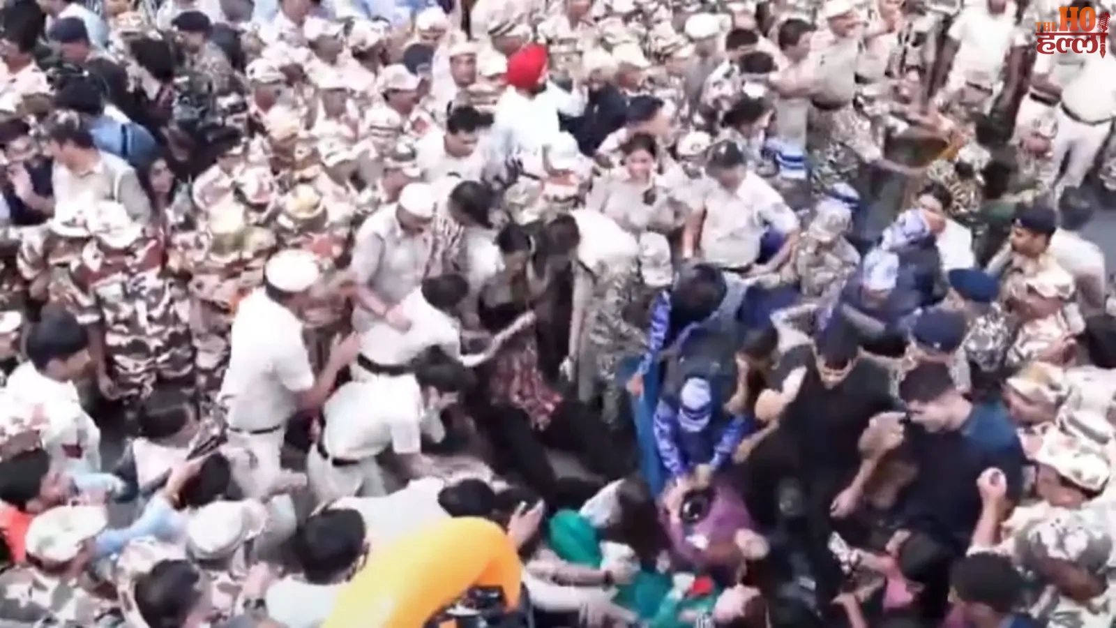 jantar-mantar-protest-rahul-gandhi-priyanka-gandhi-detained-gyanesh-kumar-resignation (3)