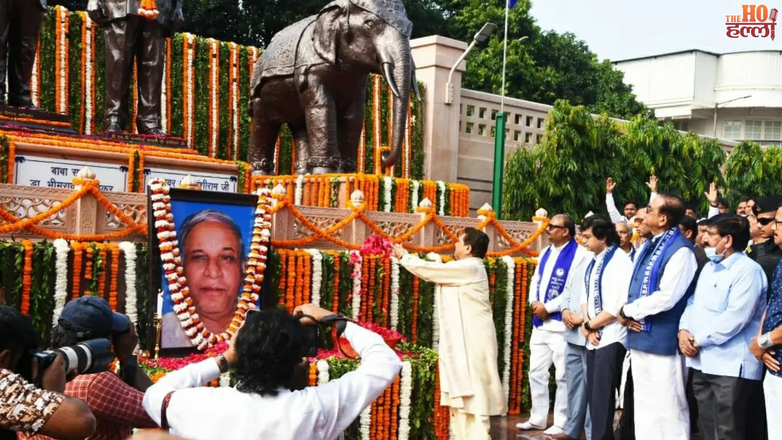 lucknow-bsp-kanshi-ram-punyatithi-mayawati-akash-anand