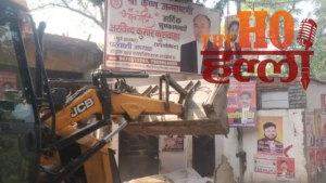 Bulldozer Action : चैंबरों पर चला बुलडोजर तो भड़के वकील, मशीनों के आगे लेटे, 2027 में जवाब देने की चेतावनी