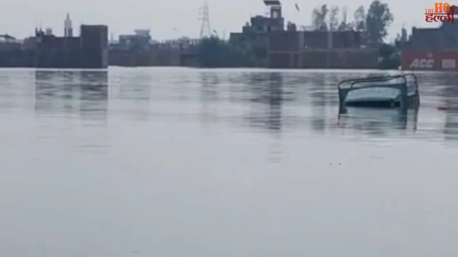 lucknow-flood-gomti-river-chandrika-devi-temple-closed