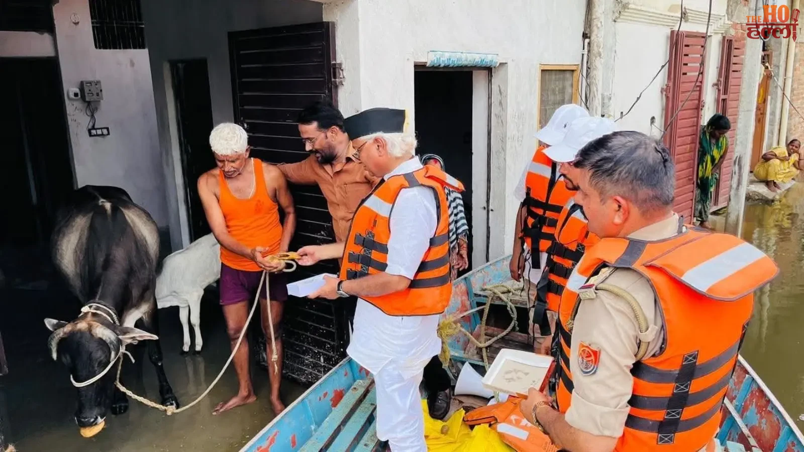 lucknow-flood-news-gomti-river-water-enters-palassio-mall-ekana-stadium-iiit (6)