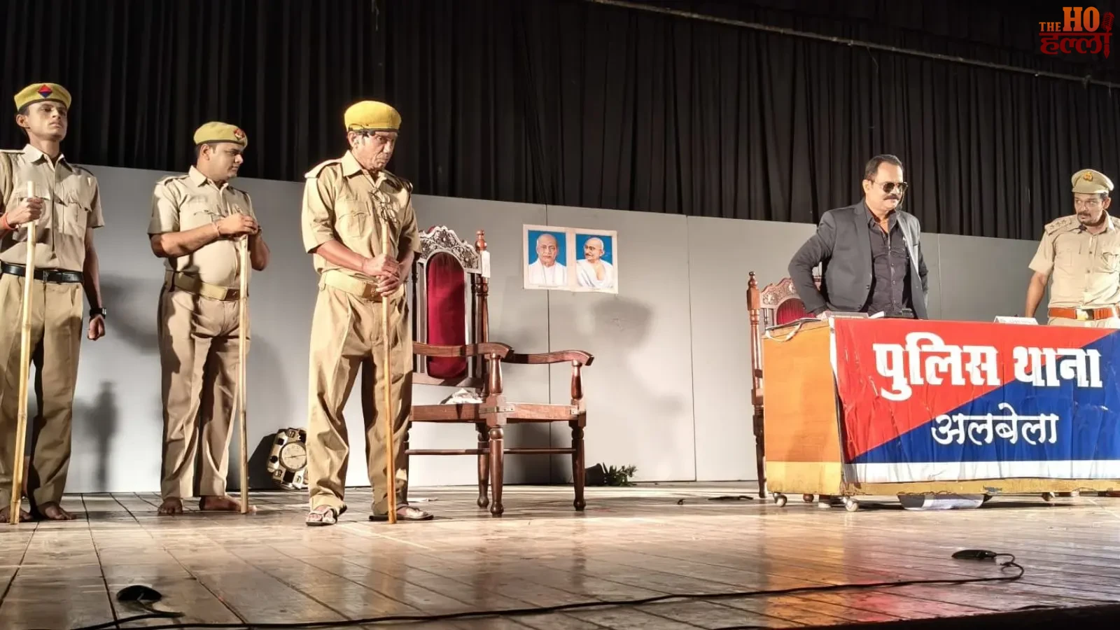 lucknow-news-dhatt-tere-ki-play-rajendra-tiwari-abss-theatre-group