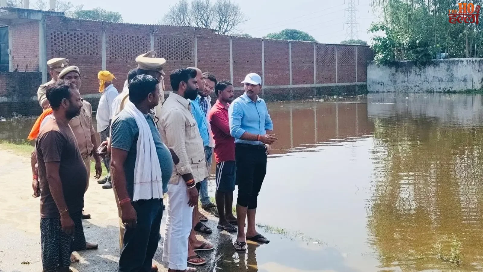 lucknow-news-gomti-water-level-rises-flood-like-situation-faizullaganj-relief-work