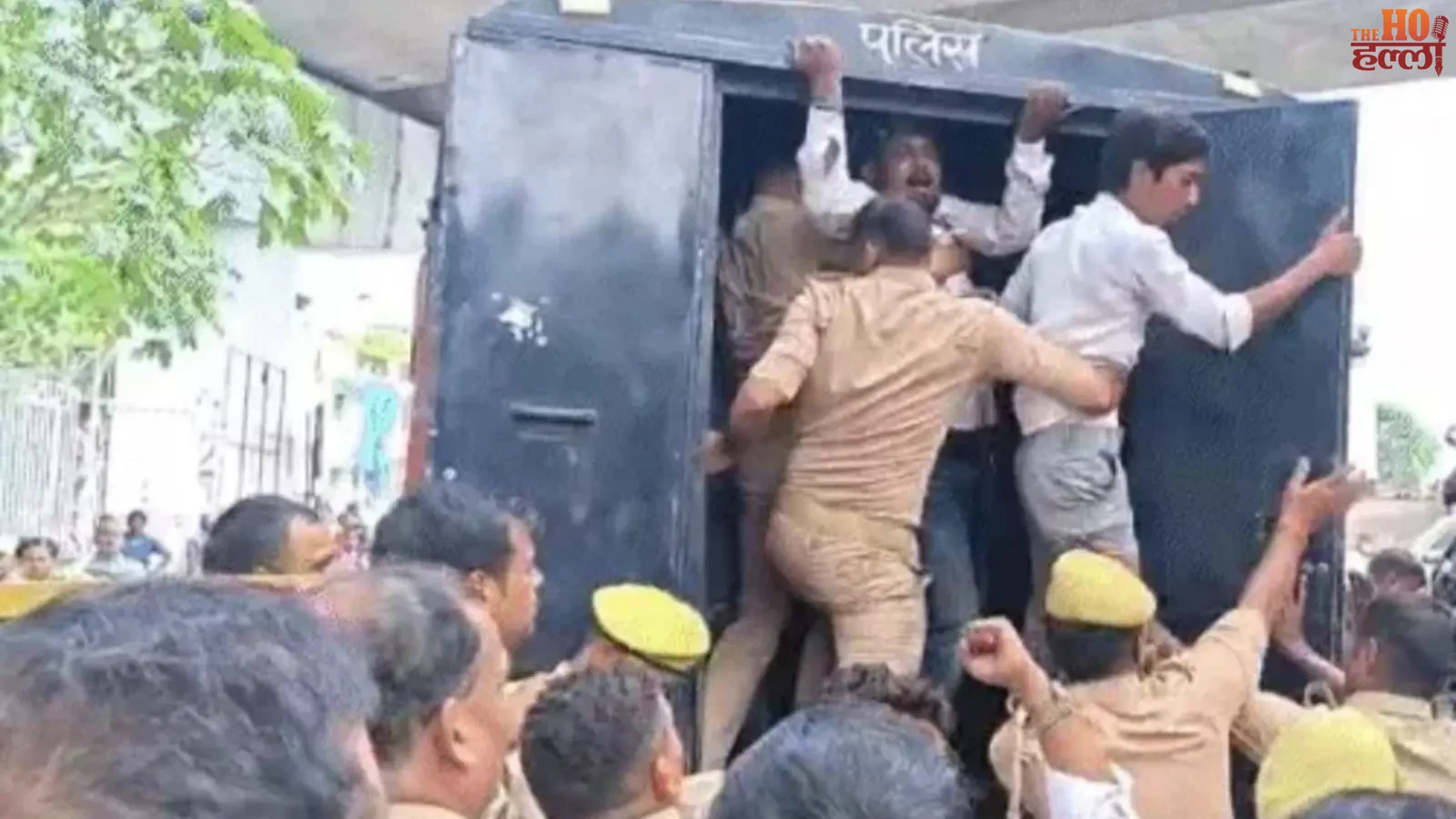 lucknow-university-samajwadi-chhatra-sabha-sir-protest-cec-gyanesh-kumar-resignation (3)