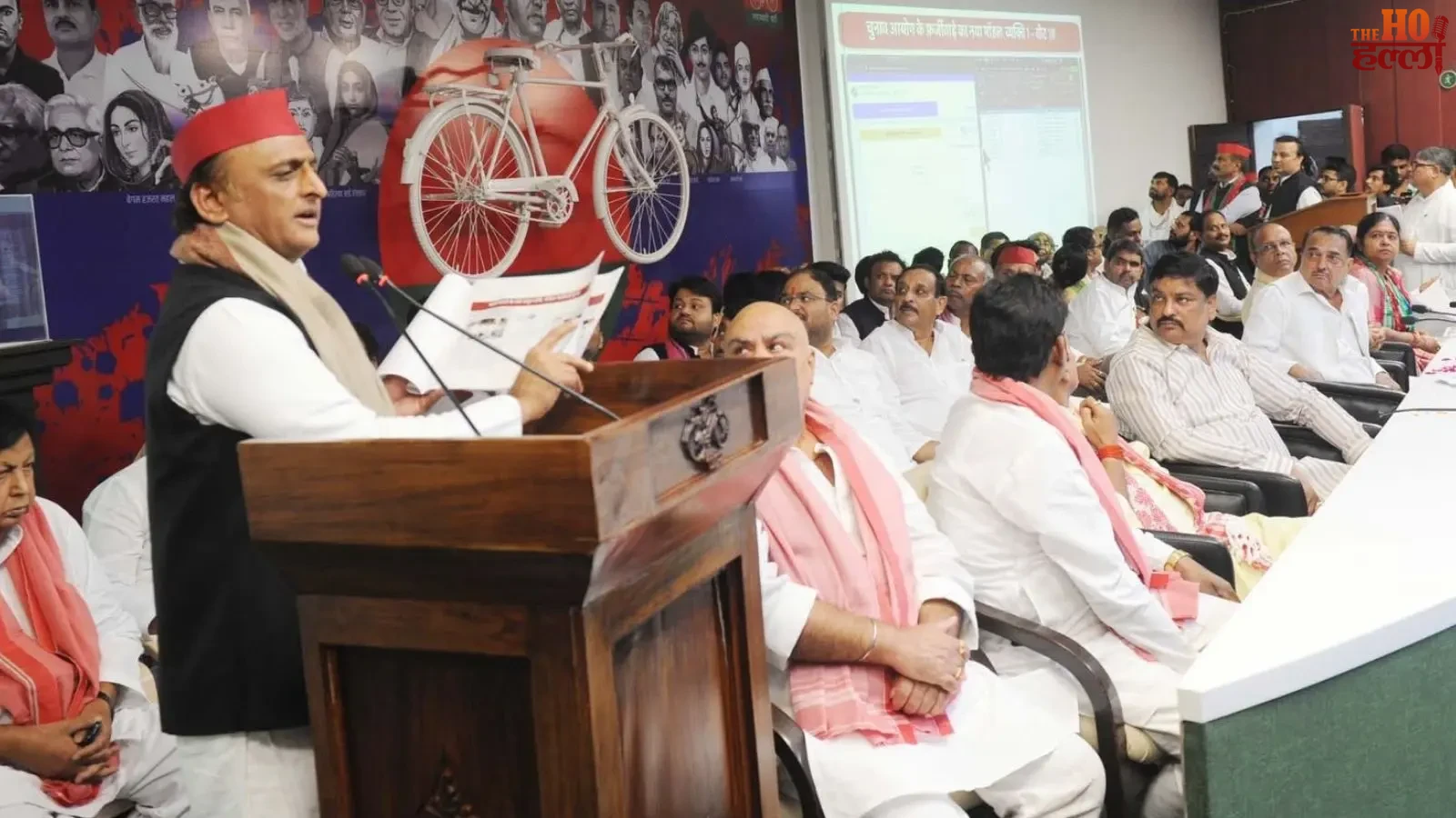 mayawati-up-government-jobs-contract-employees-regularization (2)