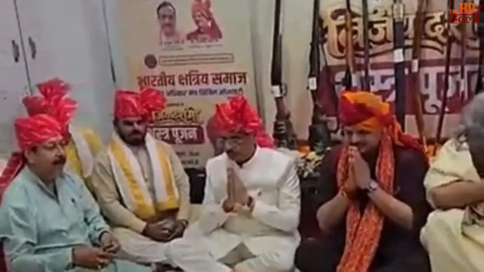 raja-bhaiya-shastra-pujan-benti-kothi-pratapgarh (3)