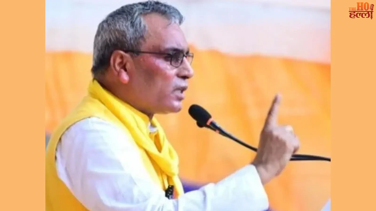 सुभासपा के 24वें स्थापना दिवस पर अपने विचार रखते राष्ट्रीय अध्यक्ष ओमप्रकाश राजभर