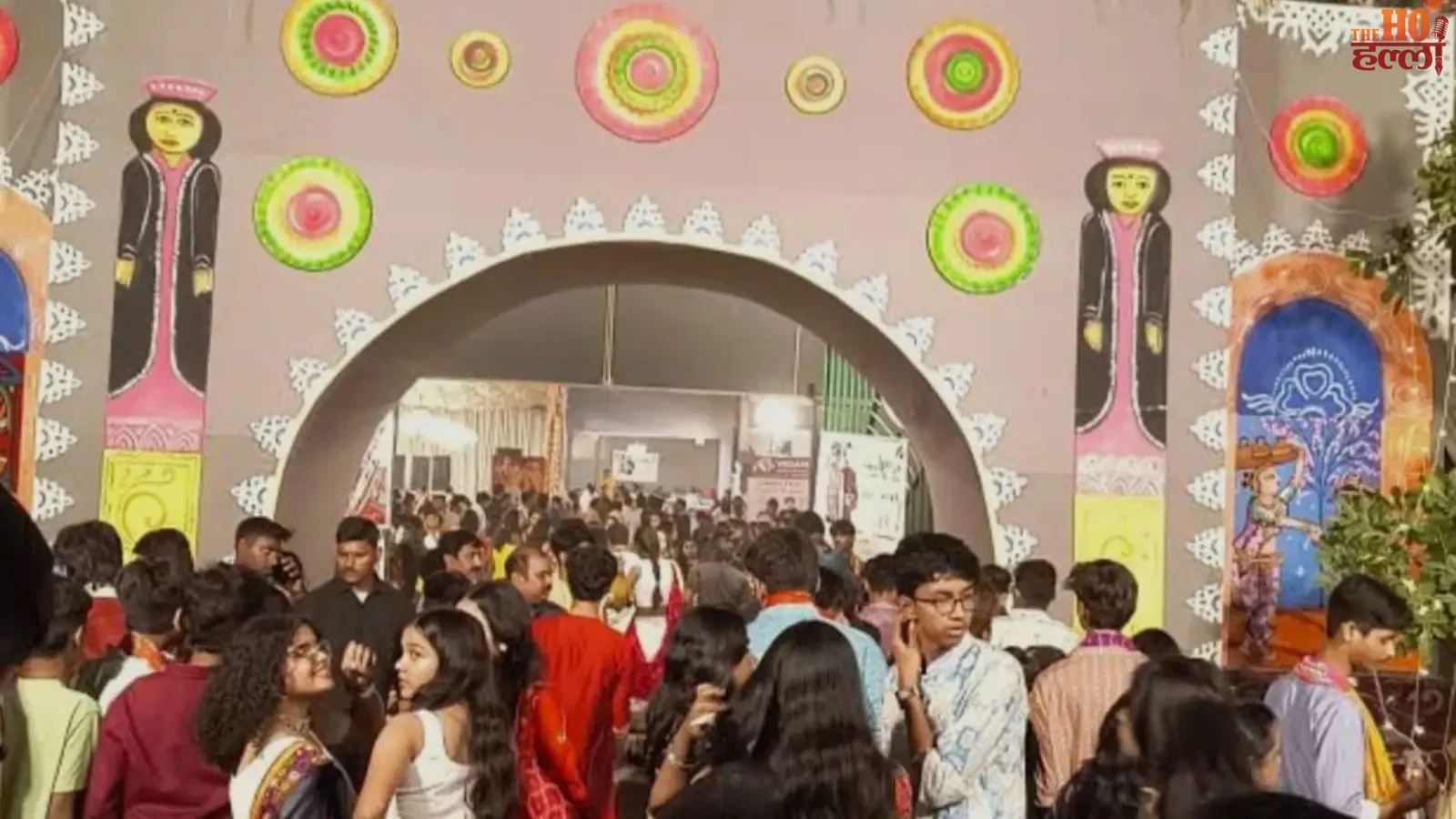 up-alert-durga-puja-pandal-security-kolkata-incident