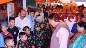 धामी का युवा-बाल नवाचारियों से संवाद, बोले- प्रदेश के सभी जनपदों में खुलेंगे साइंस-इनोवेशन सेंटर