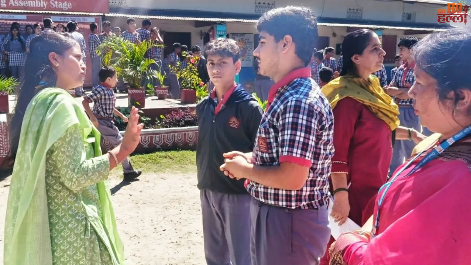 uttarakhand-news-rekha-arya-oni-village-smart-anganwadi-visit (4)