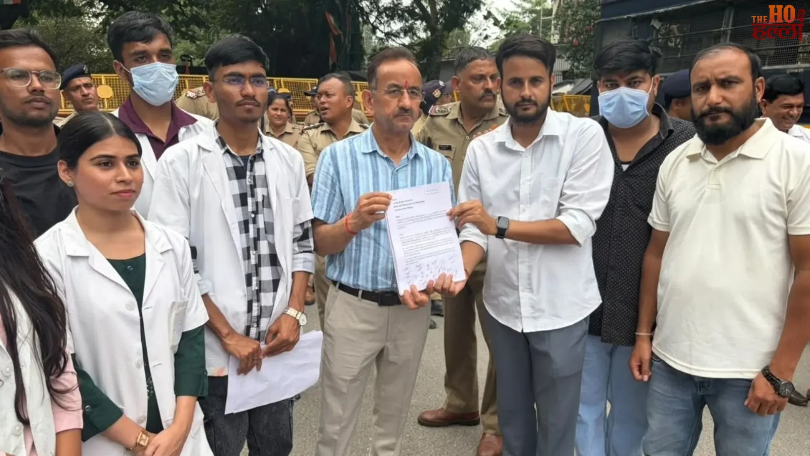 uttarakhand-nursing-students-protest-stipend-demand-dehradun (2)