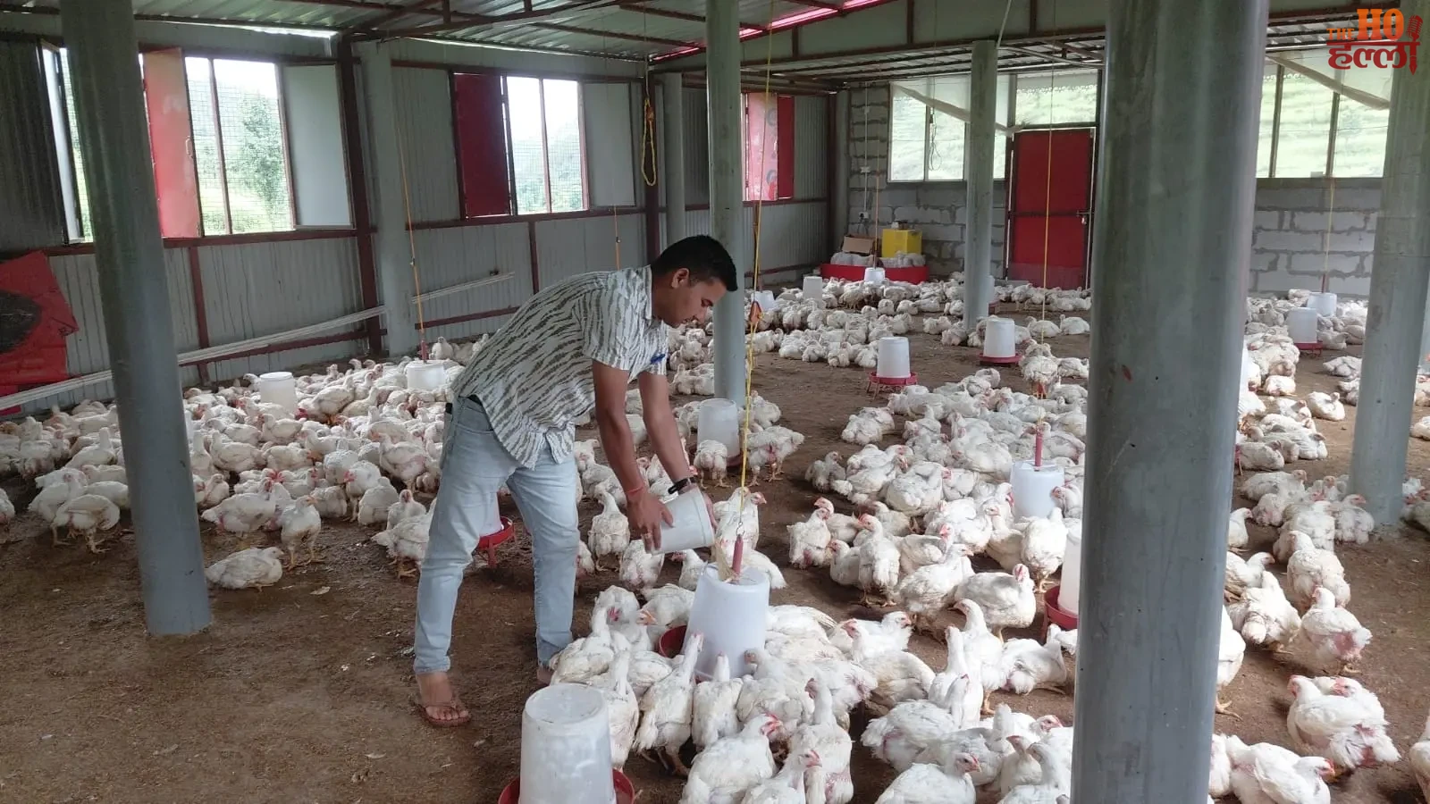 uttarakhand-poultry-farming-diwan-singh-self-employment-pauri-garhwal (2)