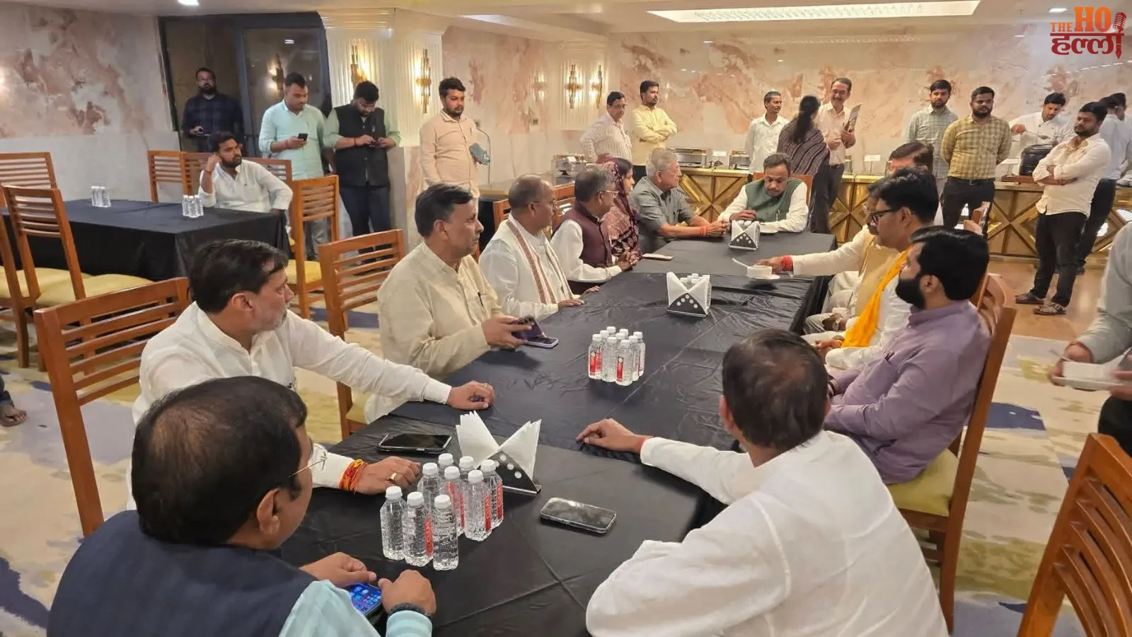 vinod-tawde-bjp-up-election-strategy-booth-management (2)