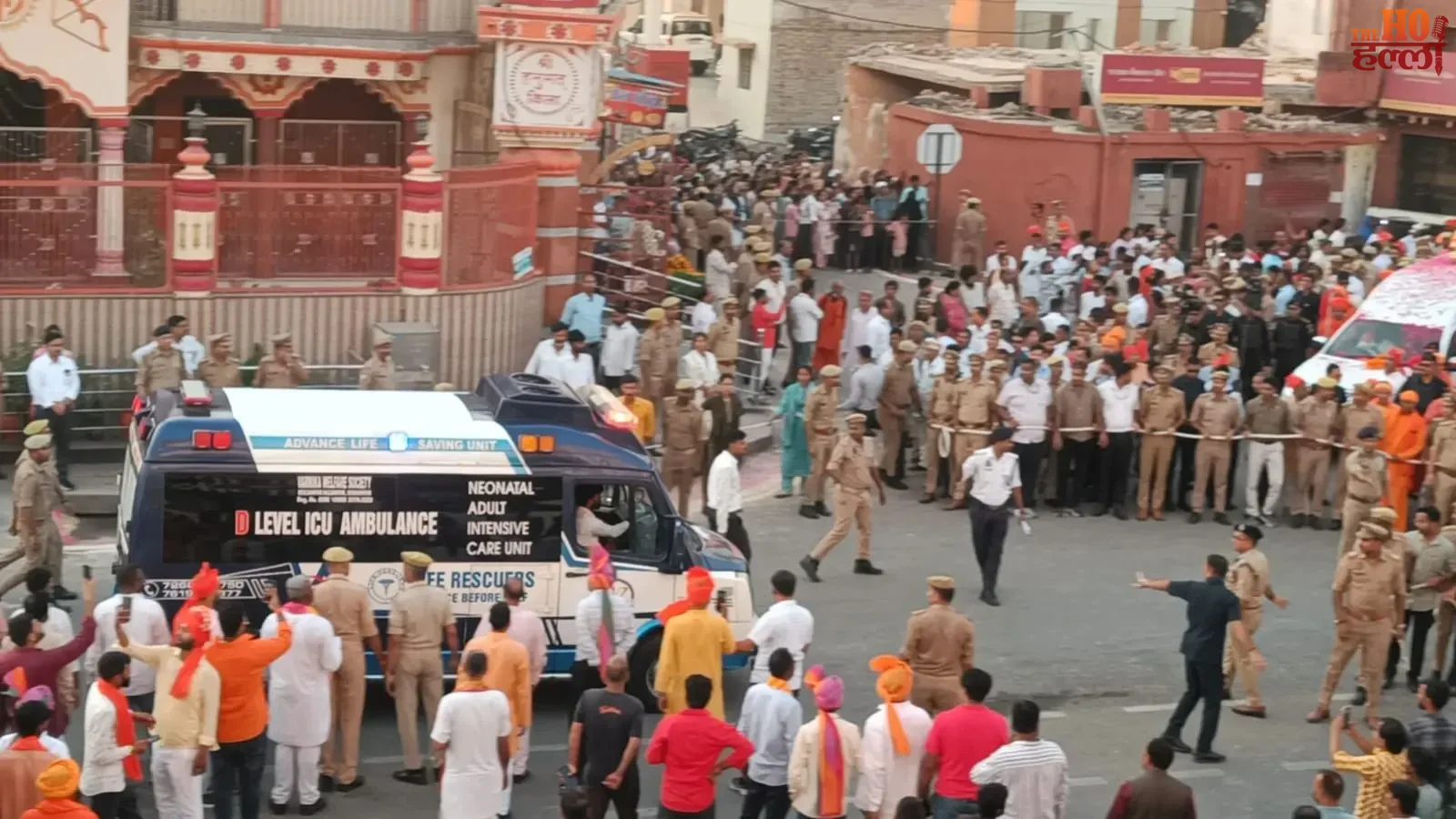 yogi-adityanath-ambulance-vijayadashami-shobhayatra-gorakhpur