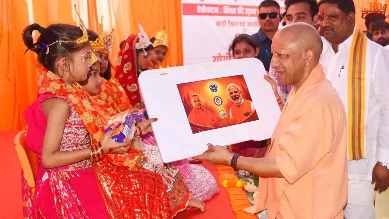 yogi-adityanath-balrampur-medal-winning-players-farmers-agriculture-tools
