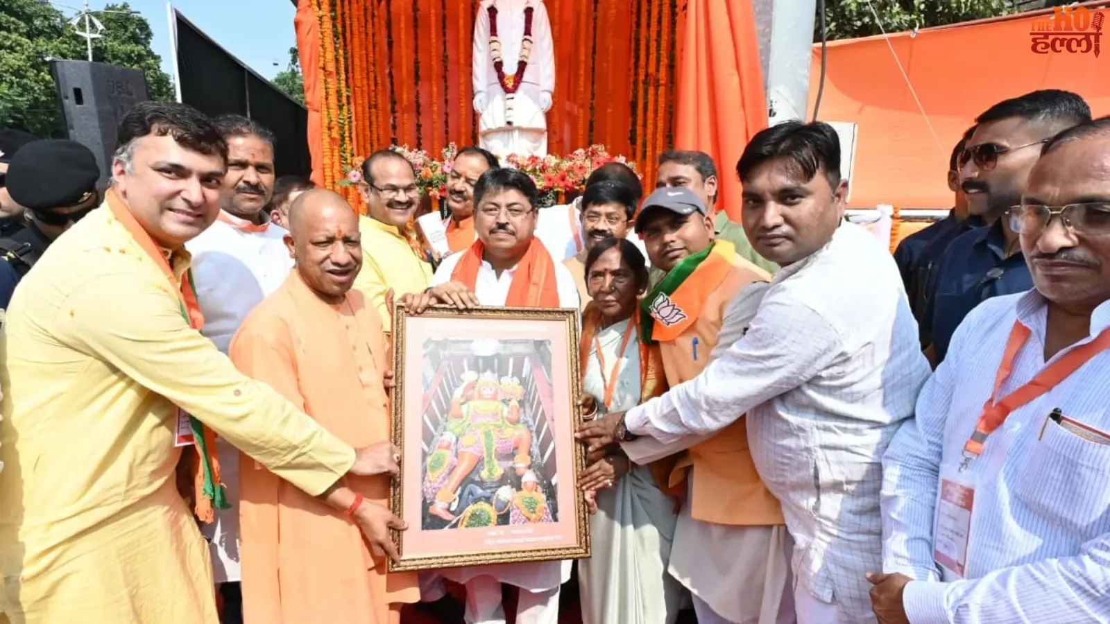 yogi-adityanath-varanasi-prayagraj-mirzapur-visits-jobs-mafia-action (4)