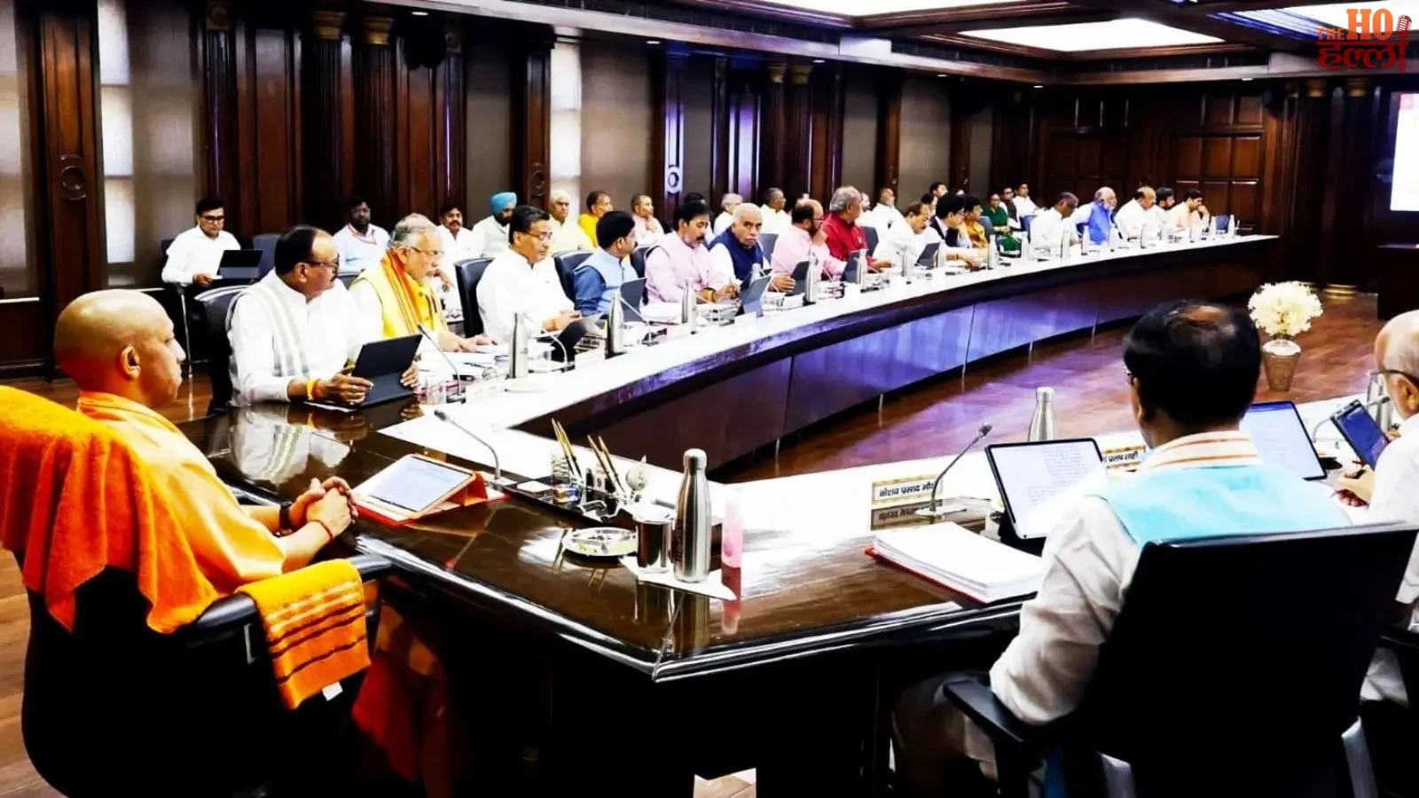 yogi-cabinet-ai-mission-startup-saf-policy-naye-shehron-ka-vikas (2)