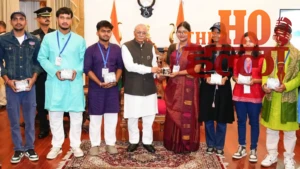युवा संगम : राज्यपाल का पश्चिम बंगाल के युवाओं से संवाद, ‘देश प्रथम’ का दिया संदेश